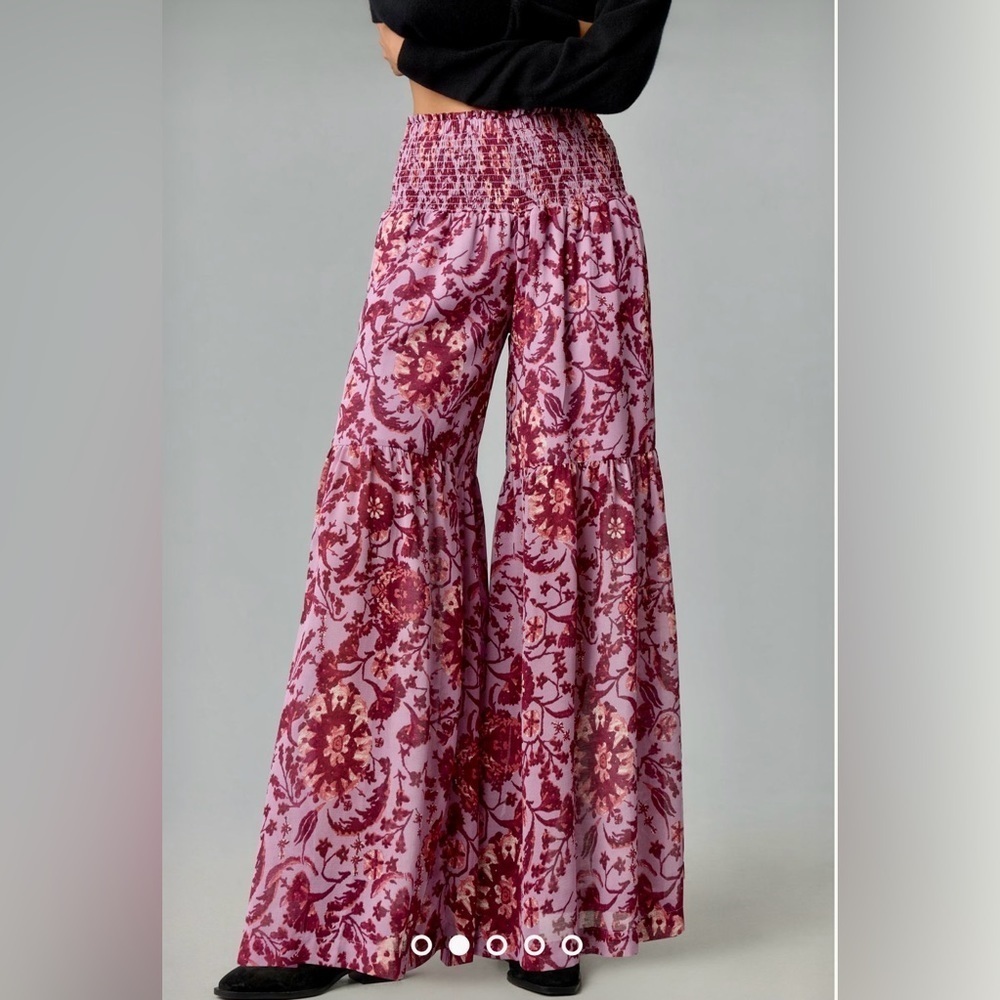 ❤️HP❤️ NWT- Size S T -By Anthropologie Chiffon Tiered Wide-Leg Pants